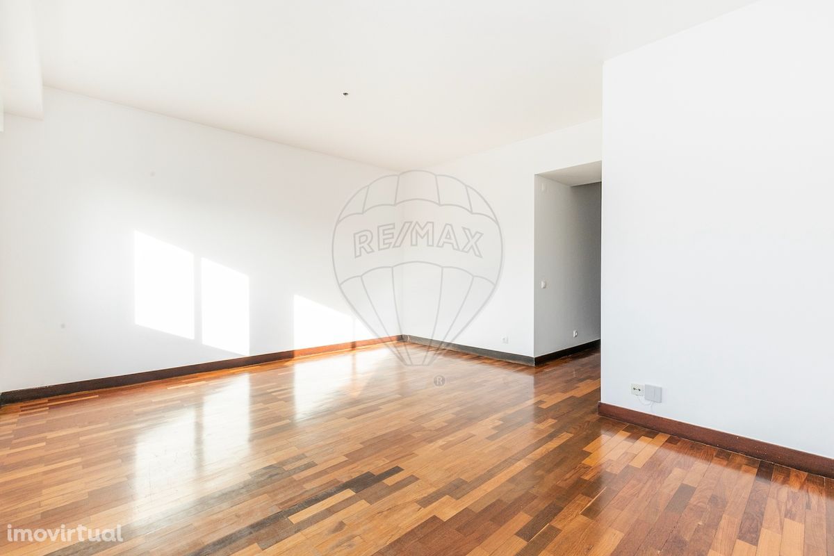 Apartamento T3 para arrendamento