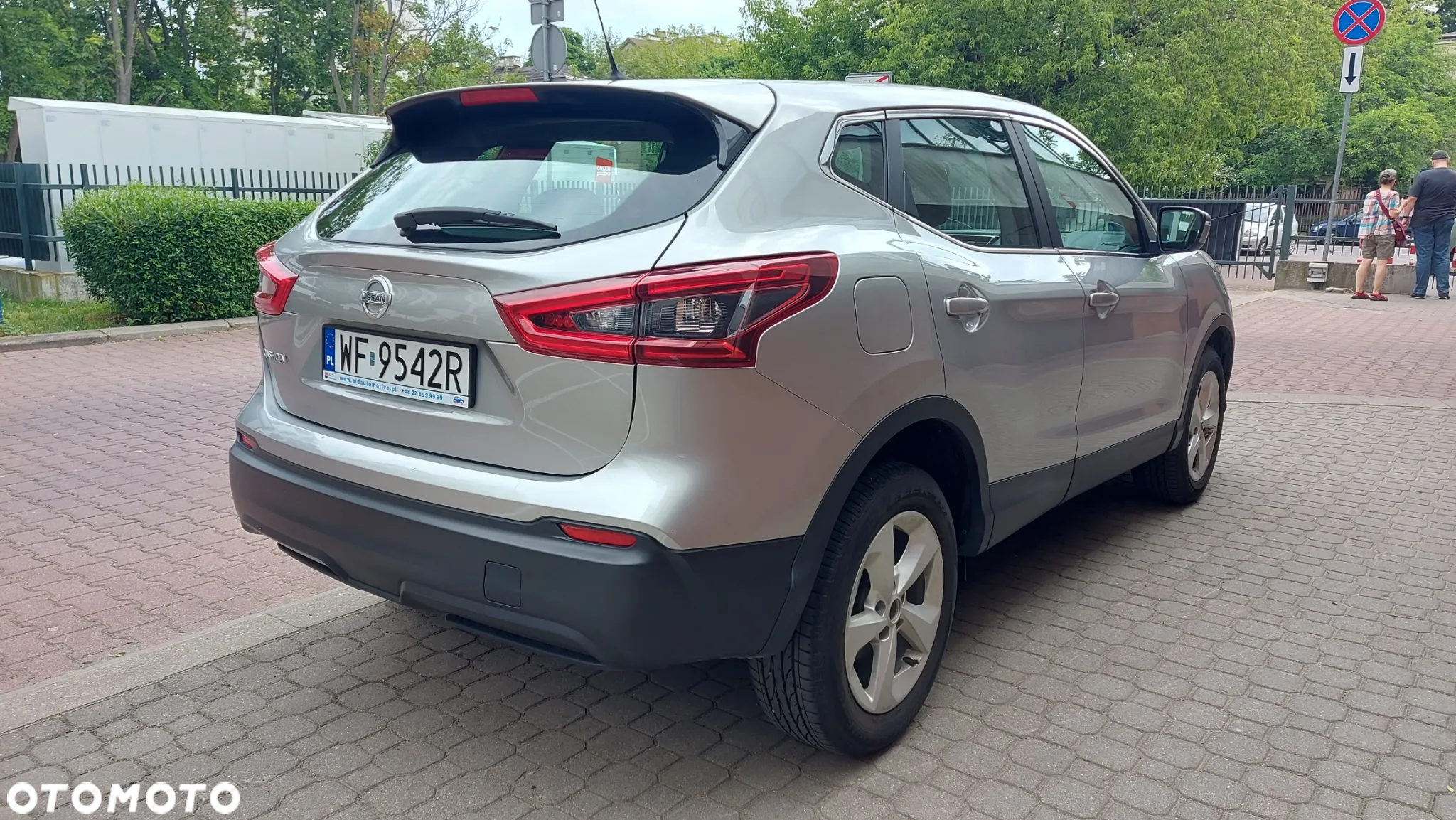 Nissan Qashqai 1.2 DIG-T N-Connecta - 4