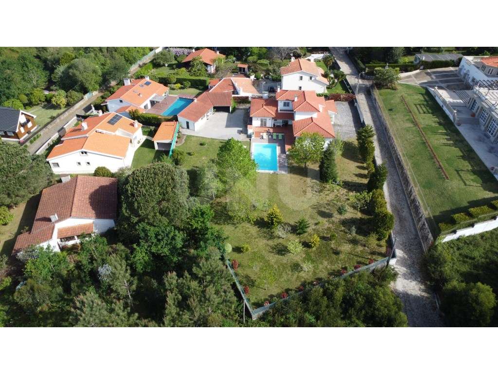 Moradia T4 com Piscina e 2 106m2 de Terreno em Caminha - Espaço e P...-55