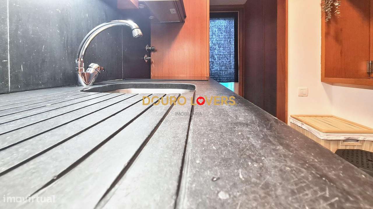 T2 Duplex com garagem e arrumos junto ao NorteShopping-16