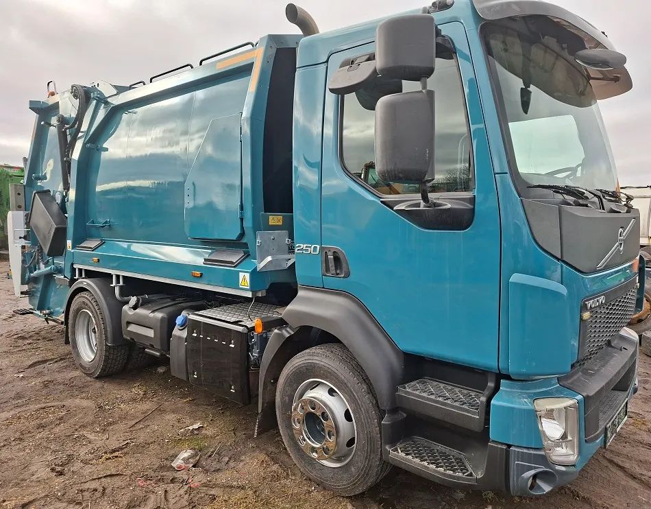 Volvo FL 2019