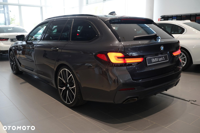 BMW Seria 5 520d xDrive mHEV M Sport sport - 9