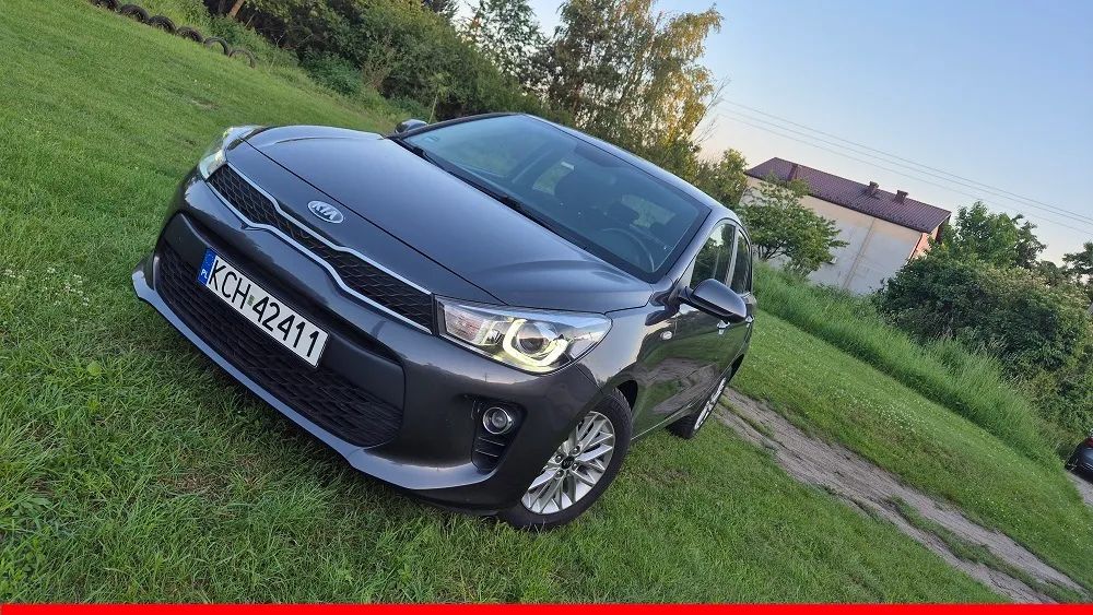 Kia Rio IV (2017-) 1.2 Dream Team Edition 2017