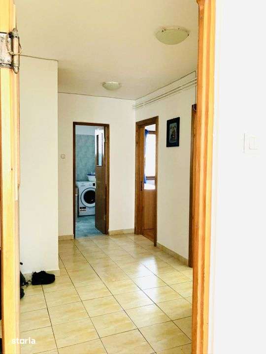 Apartament cu 3 camere in zona Cetatea Fetei , etaj intermediar - Imagine principală: 5/7