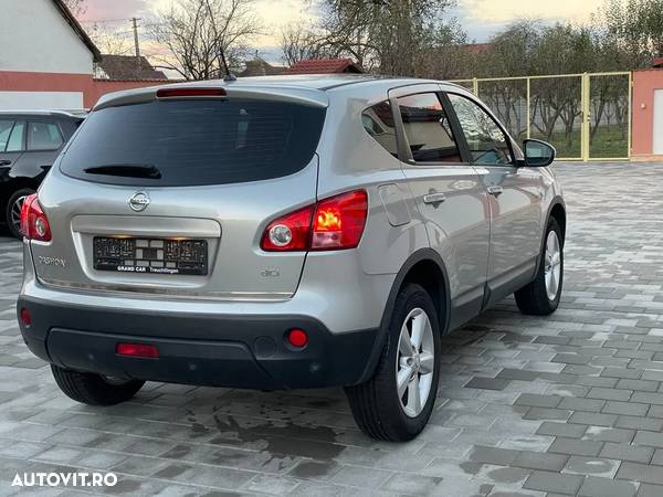 Nissan Qashqai 2.0 DCI DPF Acenta - 11