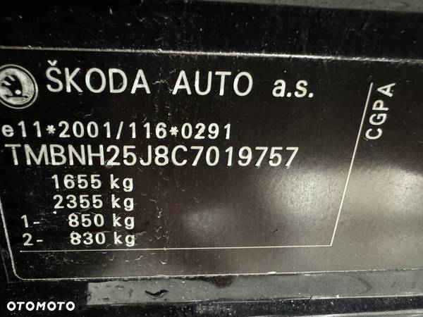 Skoda Roomster 1.2 Ambition PLUS EDITION - 19