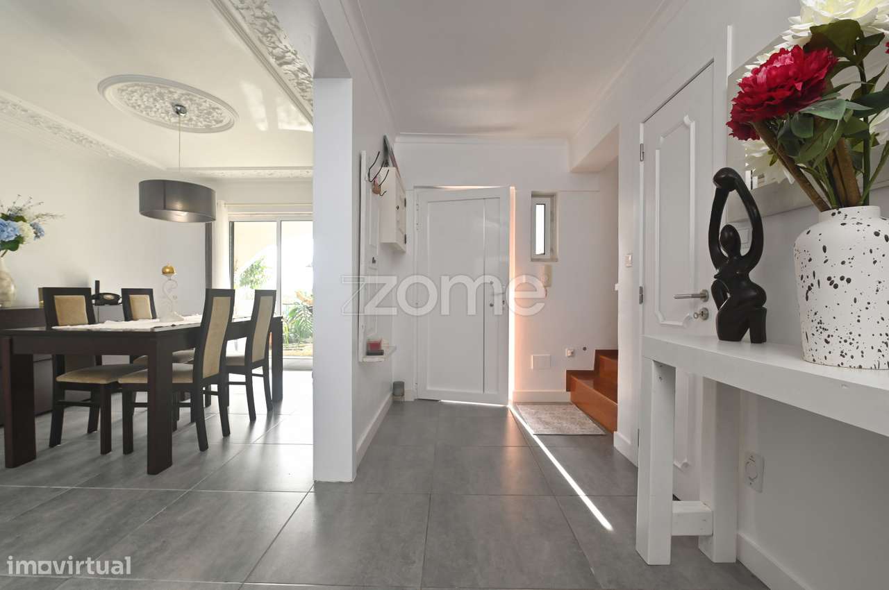 Moradia T3+1 com piscina e anexo em Algueirão - Mem Martins - Grande imagem: 5/42