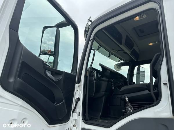 Mercedes-Benz Arocs 8x4 wywrotka - 10