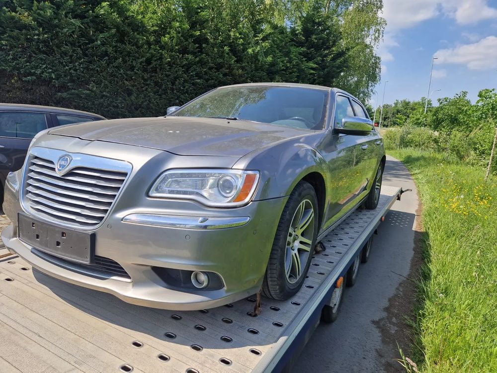 Lancia Thema 3.0 V6 CRD 24V Automatik Platinum 2013