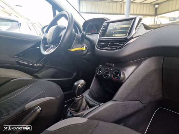 Peugeot 208 1.2 VTi Active - 31