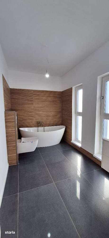 Casa de vanzare in zona Voluntari-13