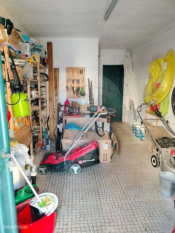 Moradia T5 para venda-30