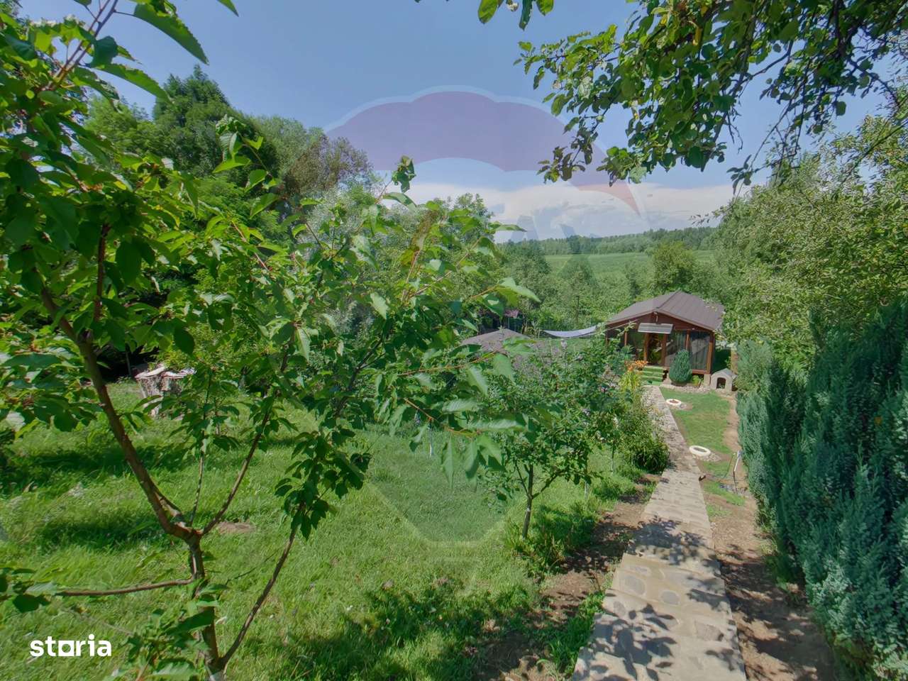 Casă / Vilă cu 4 camere de vânzare - Imagine principală: 2/12