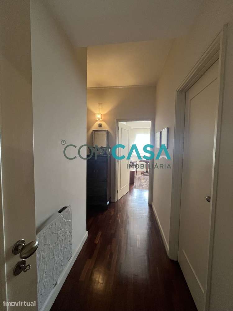 Apartamento 5 assoalhadas (T4) | varandas | permutas | Matosinhos-24