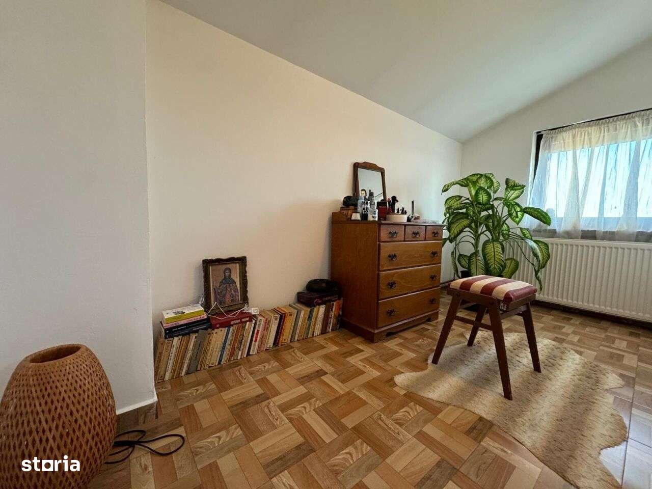 Vila Individuala 7 Camere 4 Locuri Parcare-14