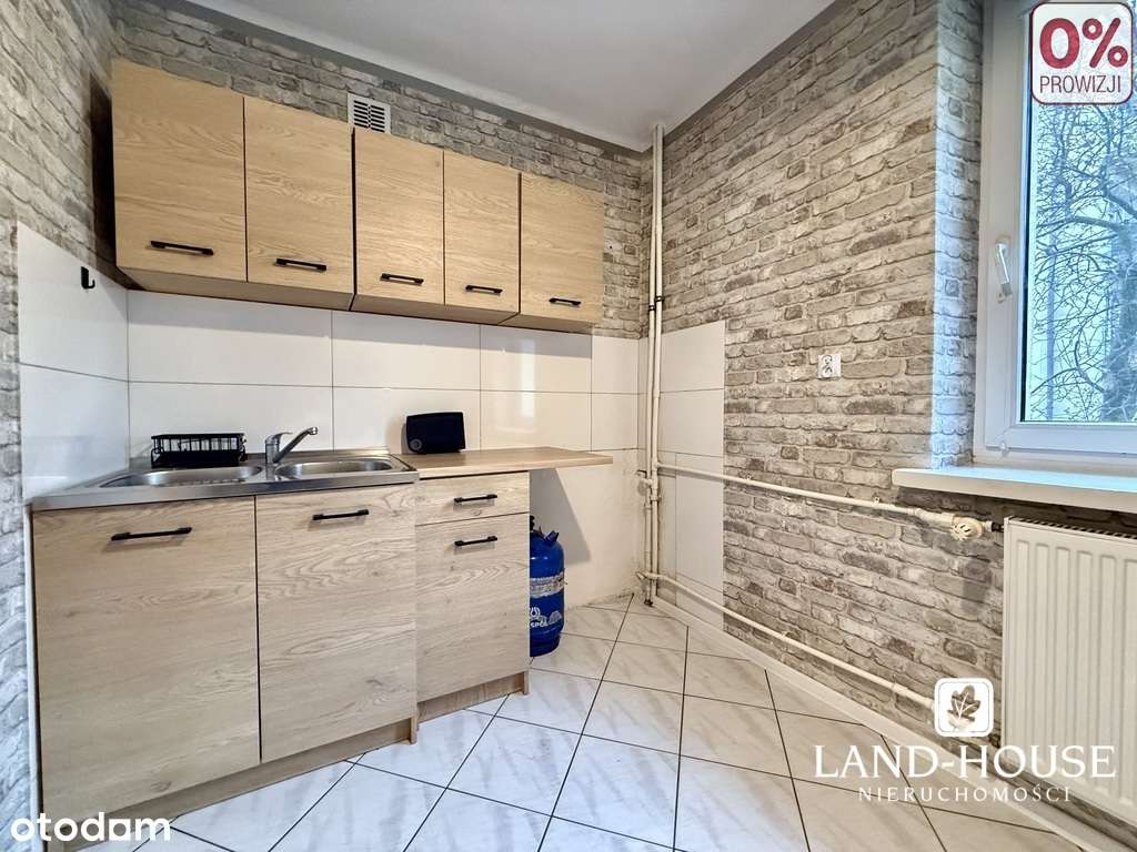 Małe 3-pokojowe mieszkanie w centrum-6