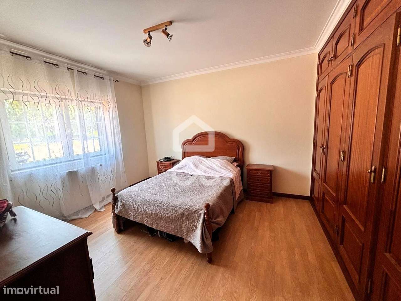 COIMBRÃO-------Venda global de Moradia individual T3 inserida em terre-11