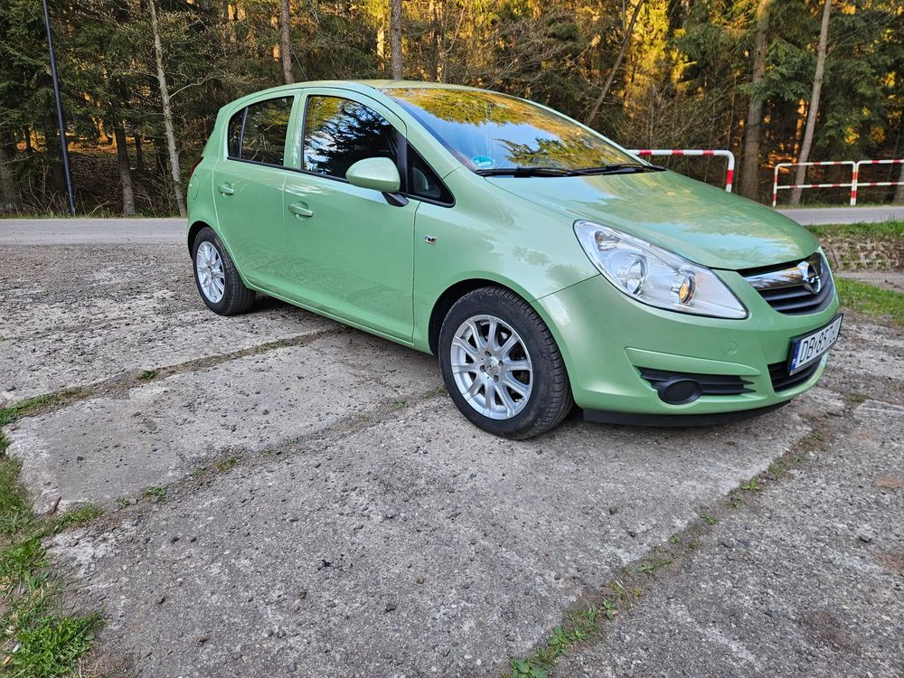 Opel Corsa D 1.2 16V 2008