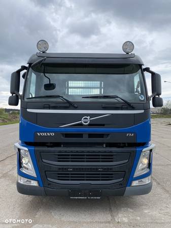 Volvo FM330 - 2