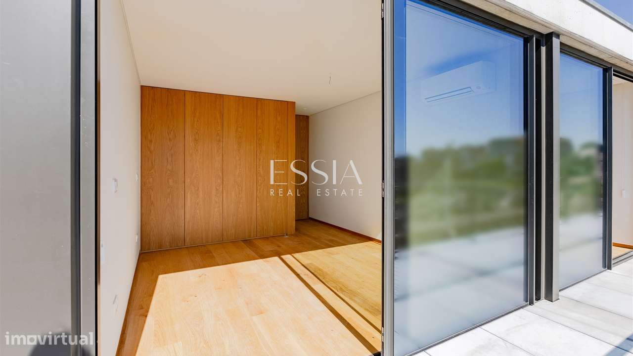 T3 Varandas Vista Rio Box Privativa Garagem Campanhã-19