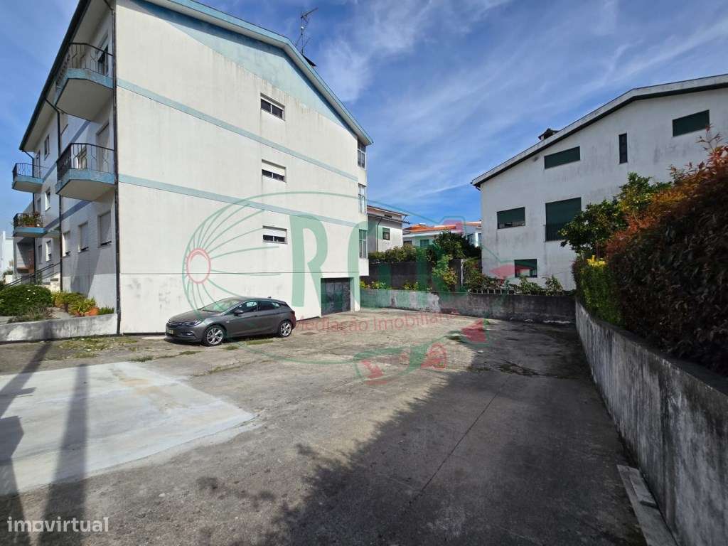 T3 de 3 Frentes | Próximo Estação Comboios Rio Tinto-31