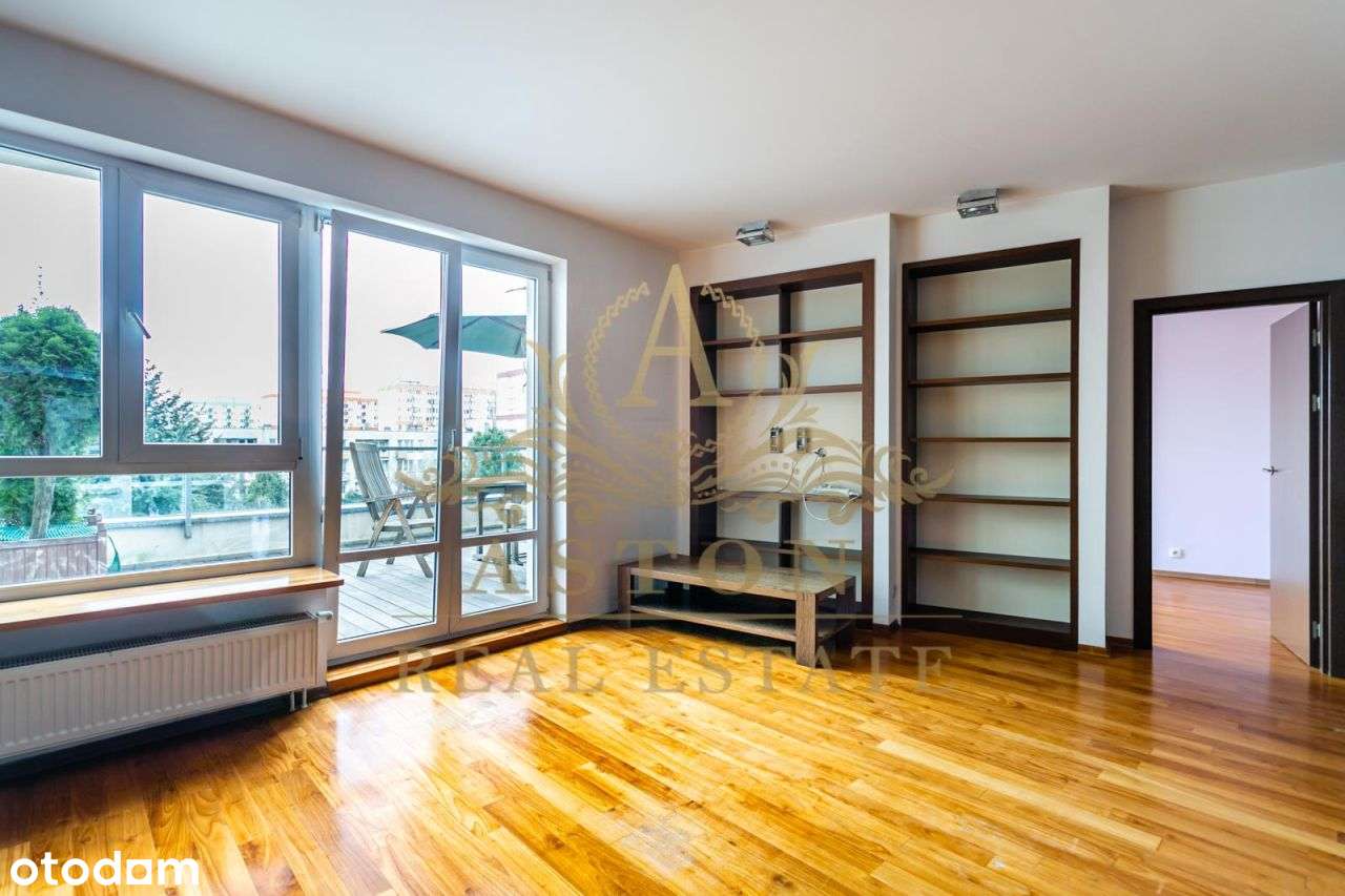 Luksusowy i przestronny apartament z tarasem-7