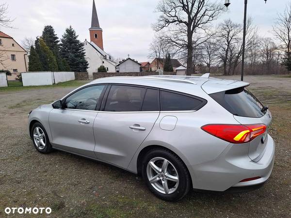 Ford Focus 1.5 EcoBlue Titanium X - 21