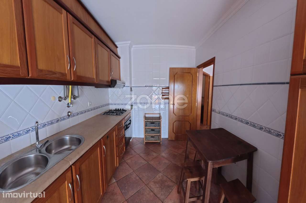 Apartamento T3- Nazaré todo mobilado C/ Lugar de garagem-12