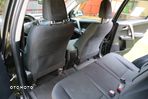 Toyota RAV4 2.0 D-4D Premium - 14