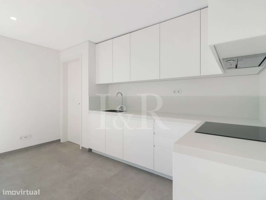 Penthouse T4+1 com terraço, piscina e vista rio no Dafundo, Oeiras-17