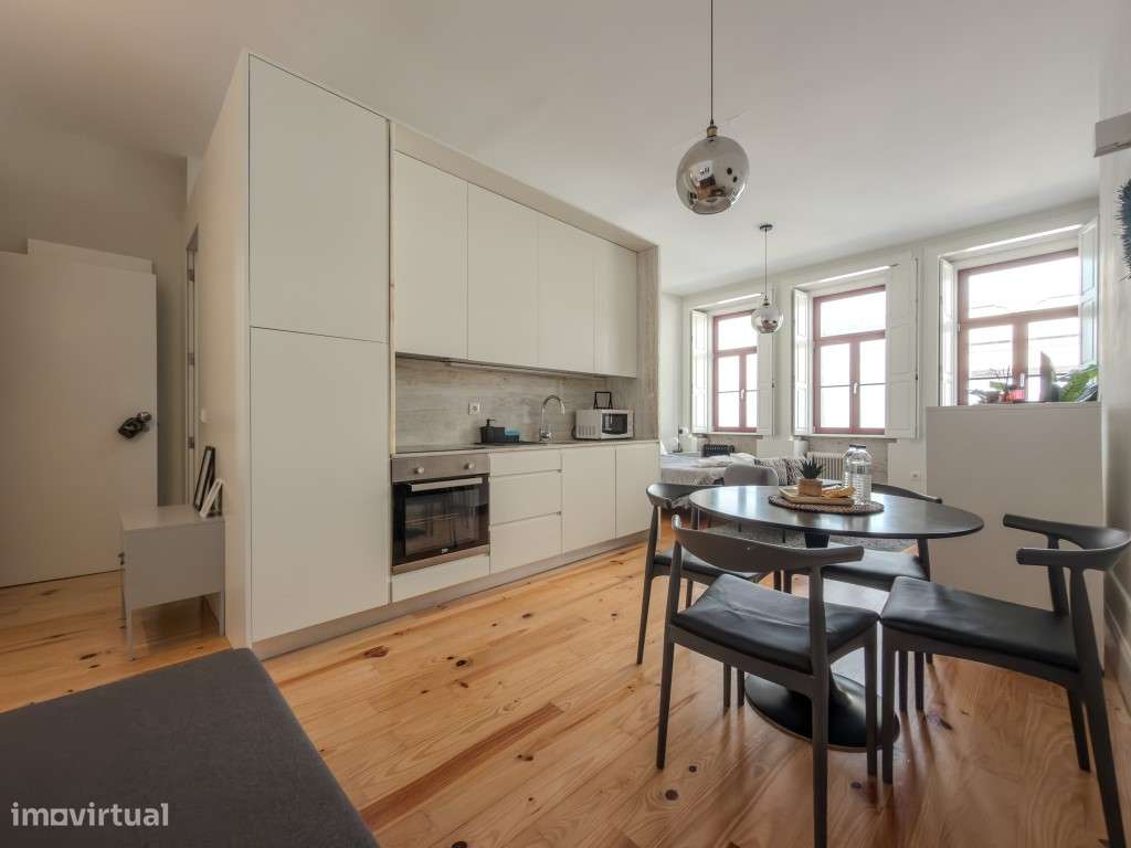 Apartamento T0 - Centro do Porto-3