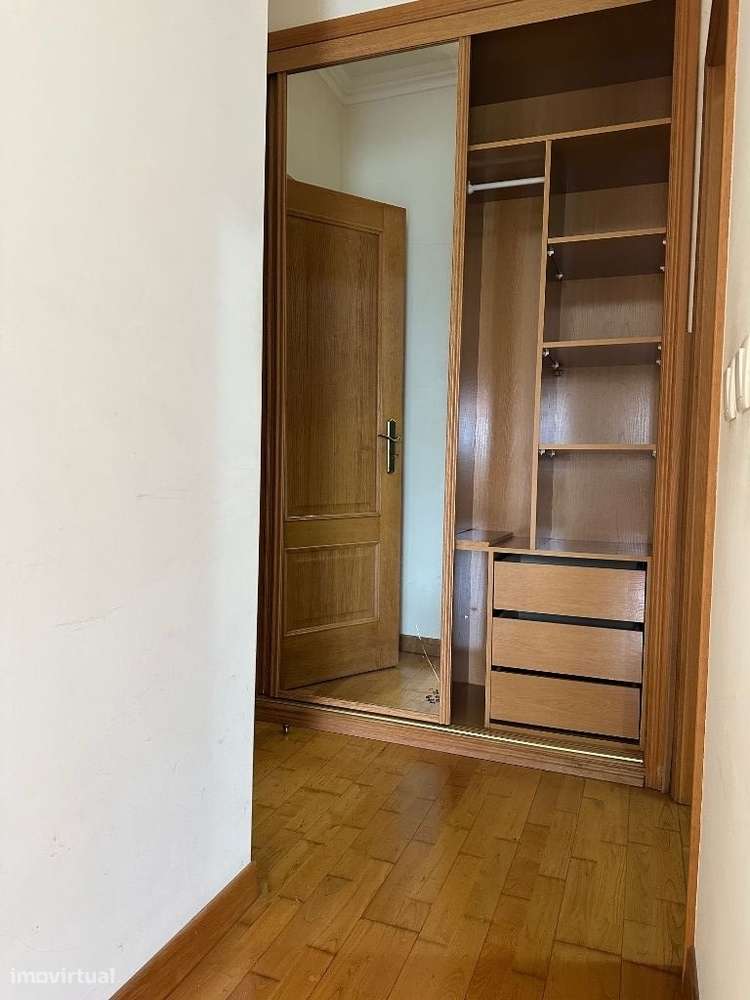 Apartamento T3 - Condominio Rosais de Alapraia-6