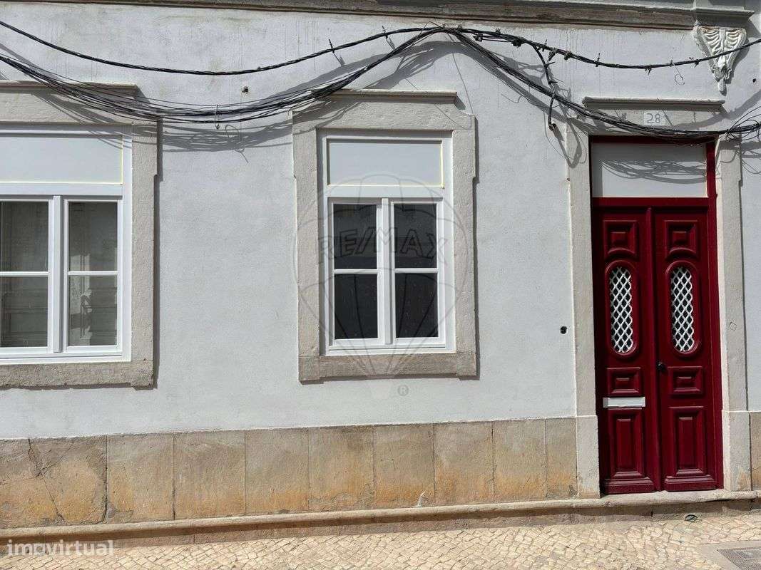 Moradia T2 para venda-0