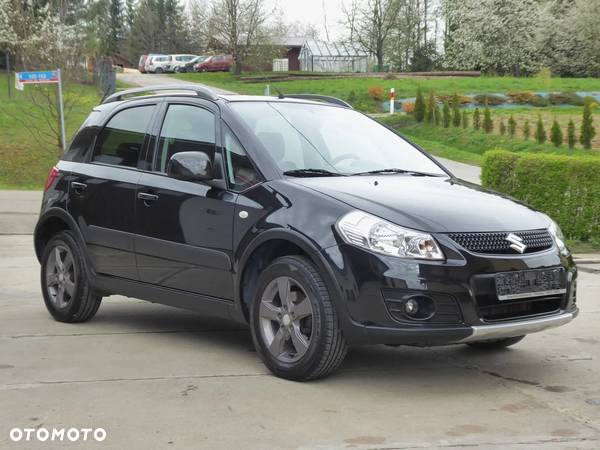 Suzuki SX4 1.6 Premium 4WD - 1