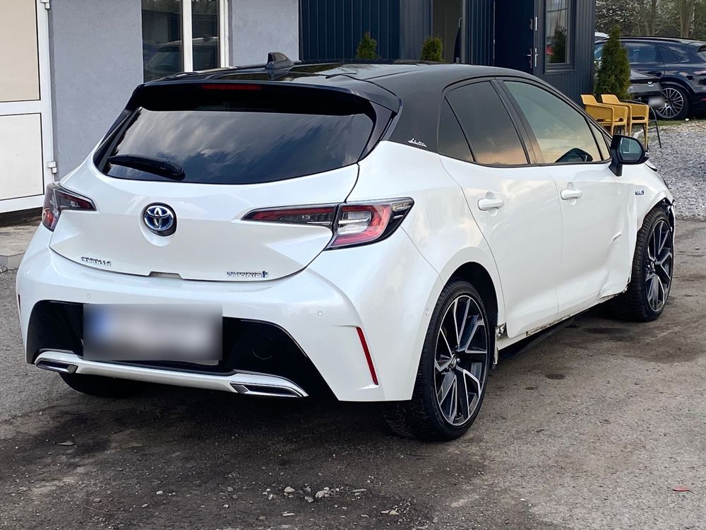 Toyota Corolla Seria E21 2.0 Hybrid GR Sport 2019