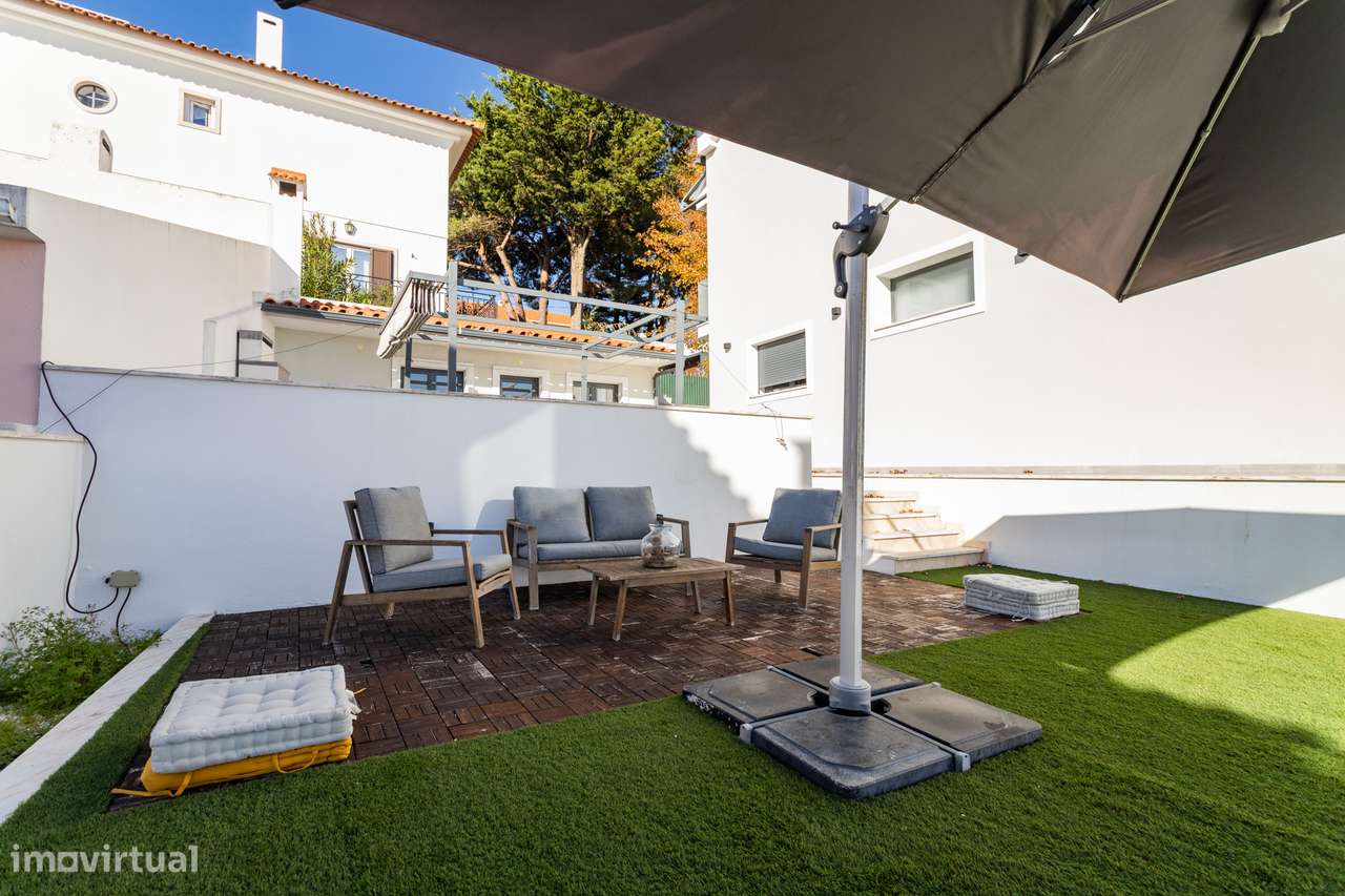 Oportunidade única: Moradia Isolada de Sonho em Famões: Conforto, Mode-40