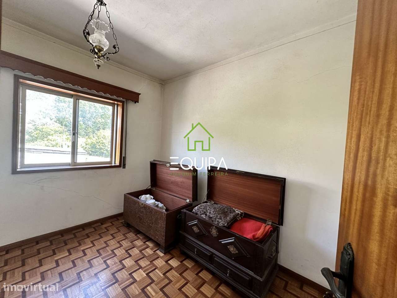 Moradia individual com UM T3 E DOIST2-14