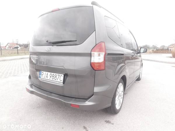 Ford Tourneo Courier 1.5 TDCi Trend - 5