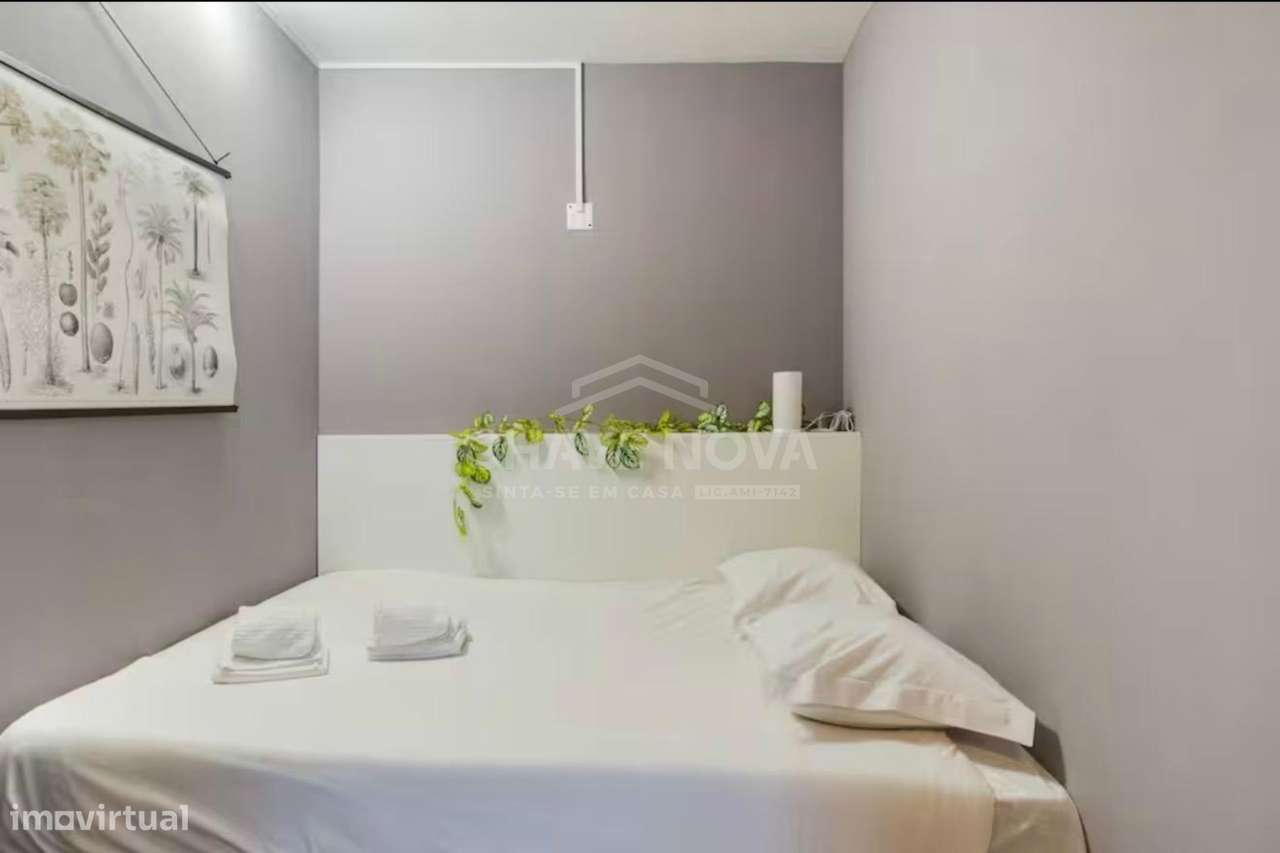 Moradia T1 típica com licença A.L em campanha Porto-6