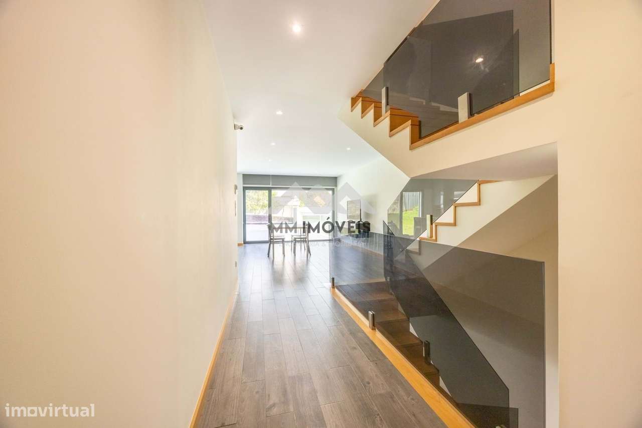 Moradia T3 | Alfena | 2023 | Piscina | Terraço | Varandas | Garagem Bo - Grande imagem: 5/60