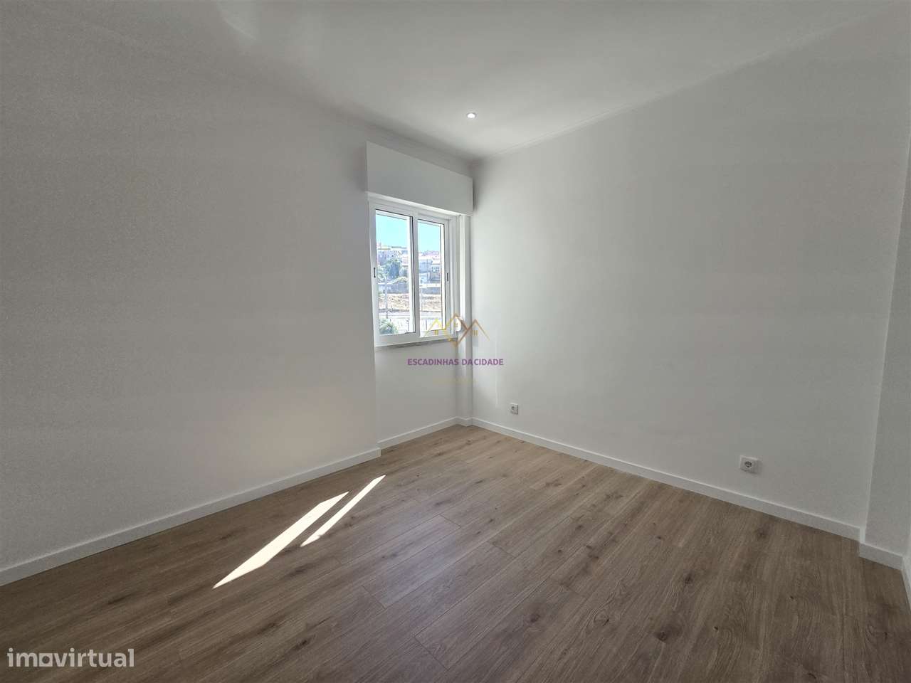 Apartamento com Terraço em Queluz - Grande imagem: 5/23