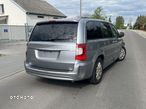 Chrysler Town & Country 3.6 Touring - 6