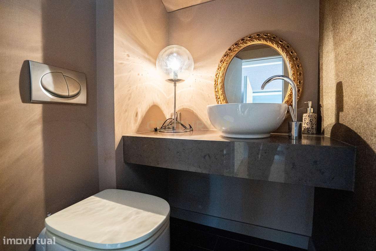 Apartamento  T2 Duplex para venda no Parque das Nações, Lisboa - Grande imagem: 3/31