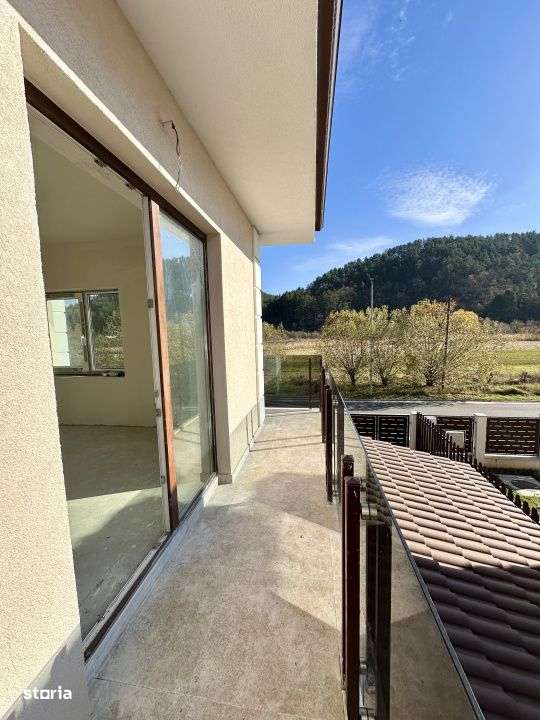 Comision 0. Casa noua Luna de Sus, Floresti-5