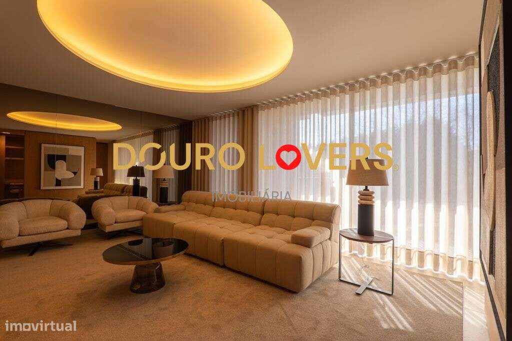 APARTAMENTO T4 | VARANDA | JARDINS D'ARRÁBIDA-32