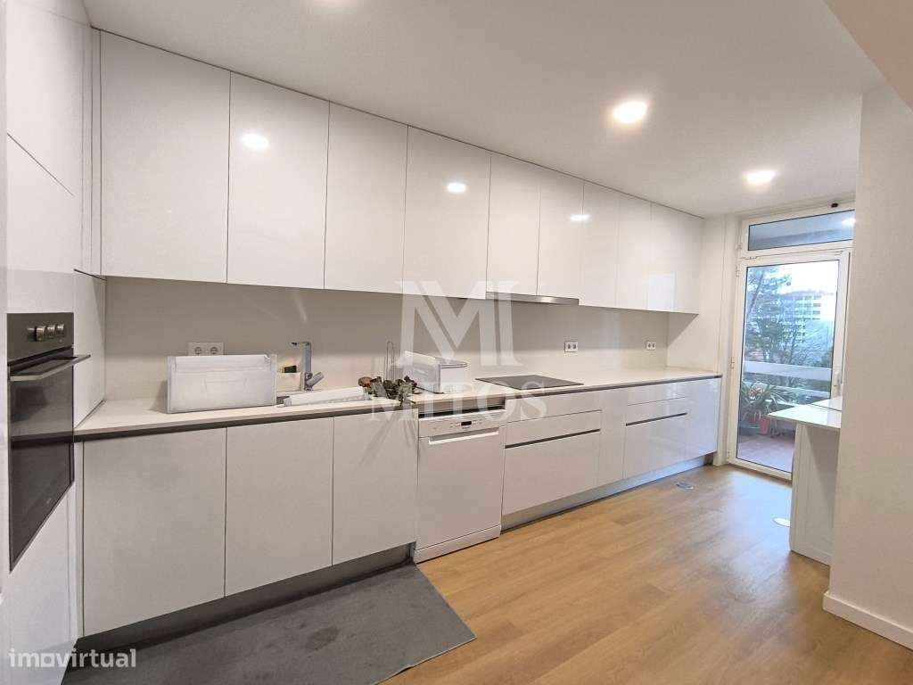 T3 mobilado para arrendamento com lugar de garagem - Viana do Castelo - Grande imagem: 2/15