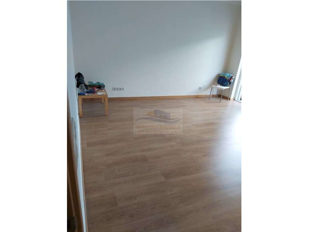 Apartamento T2 Totalmente Remodelado | 90 m²-5