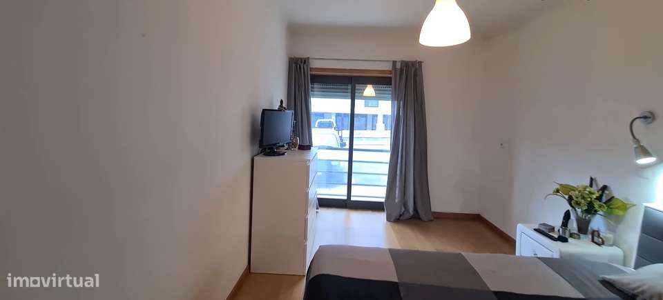 Apartamento T1 na Mina de Água, Amadora, Lisboa - Grande imagem: 4/33