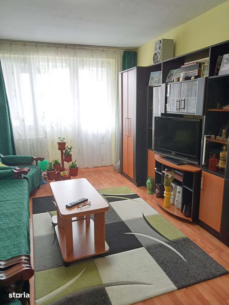 Apartament 3 Camere Decomandat – Zona Petre Ispirescu-2