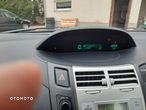 Toyota Yaris 1.3 VVT-i Sol - 9